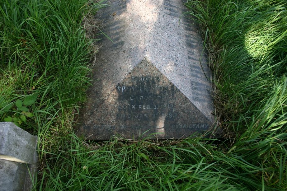 Thomas Spencer Wells' tomb, Brompton Cemetery, London - 03.JPG